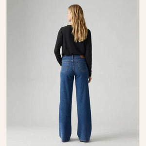 Levis 318 Shaping Wide Leg Jeans