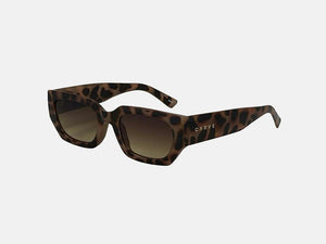 Carve Vinca Gloss Creamy Tort Frame With Gradient Brown Lens Sunglasses