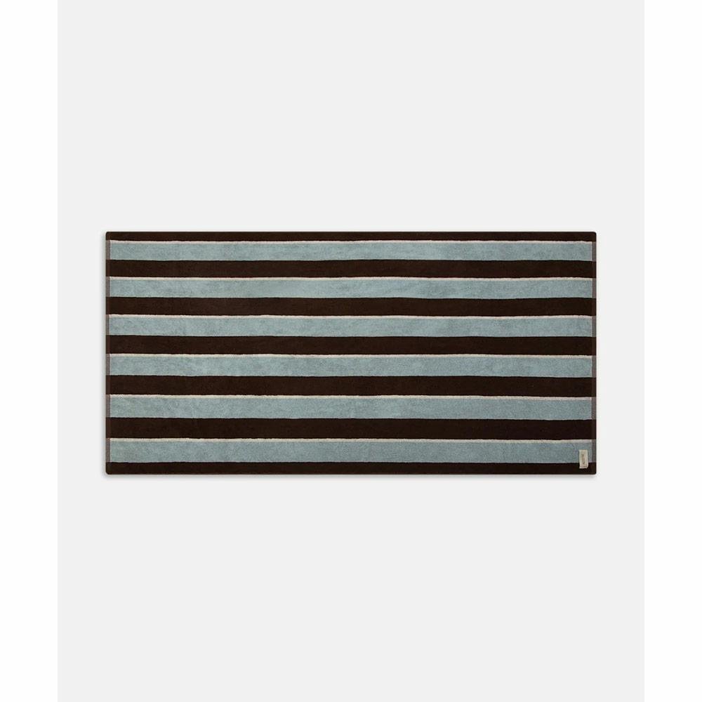 Industrie Nazare Beach Towel