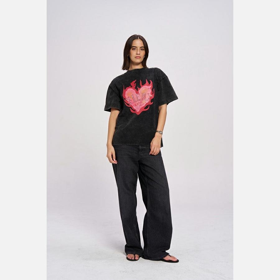 Maku Fiery Oversize Snow Wash Tee