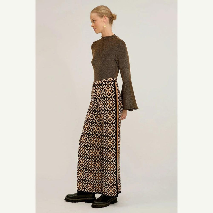 Nine Lives Bazaar Morrison Knit Pants